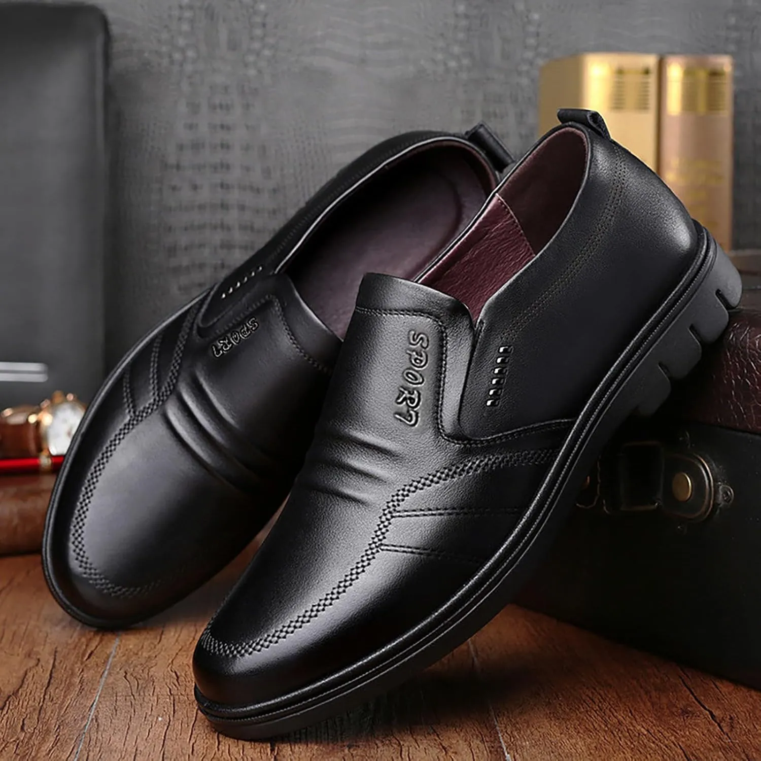 Mens Loafers & Slip-Ons Men Leather Shoes Fashionable and Casual New Flat Bottomed Soft Sole Slip On Comfortable
