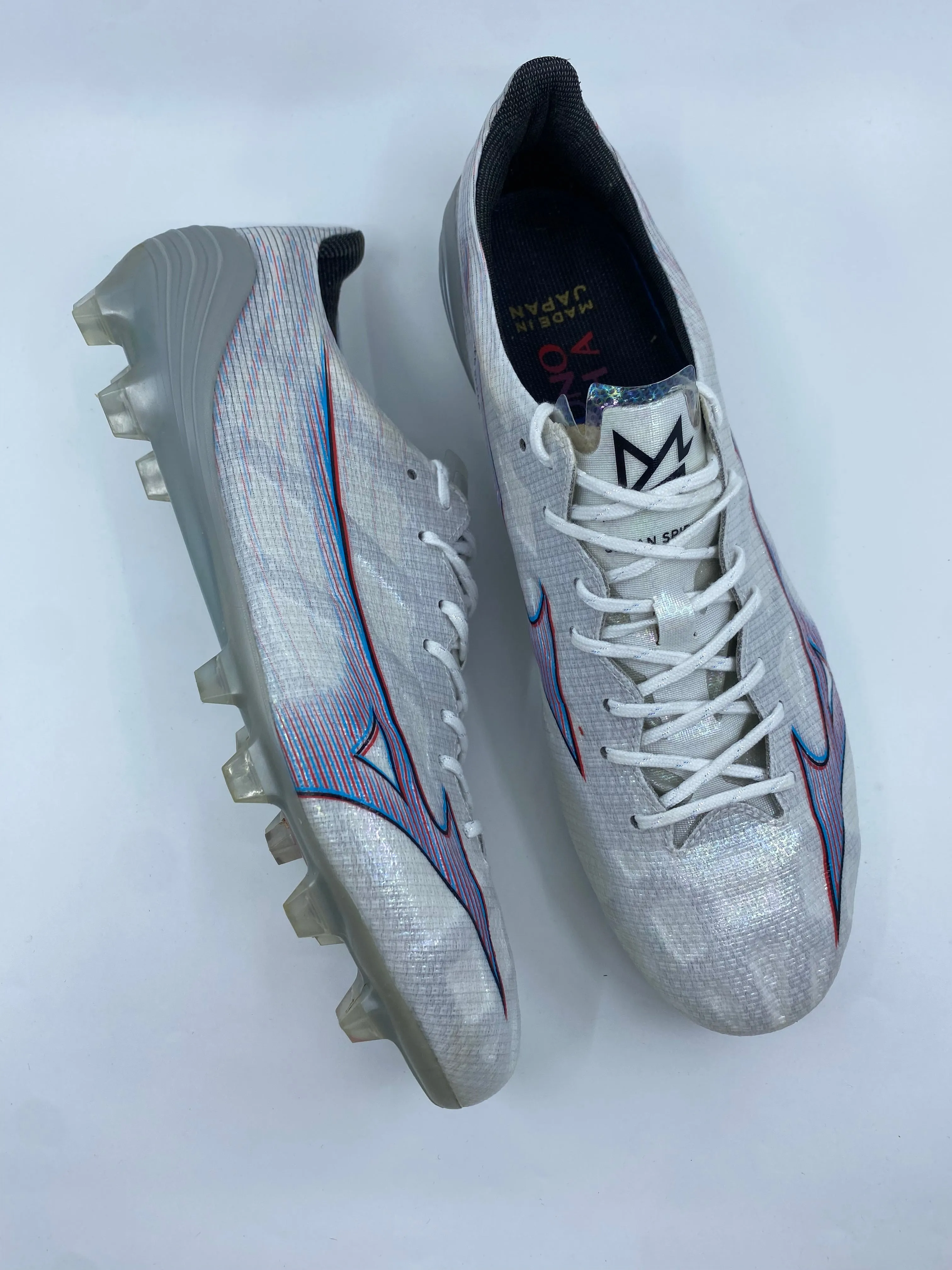 Mizuno Alpha - Size 42.5