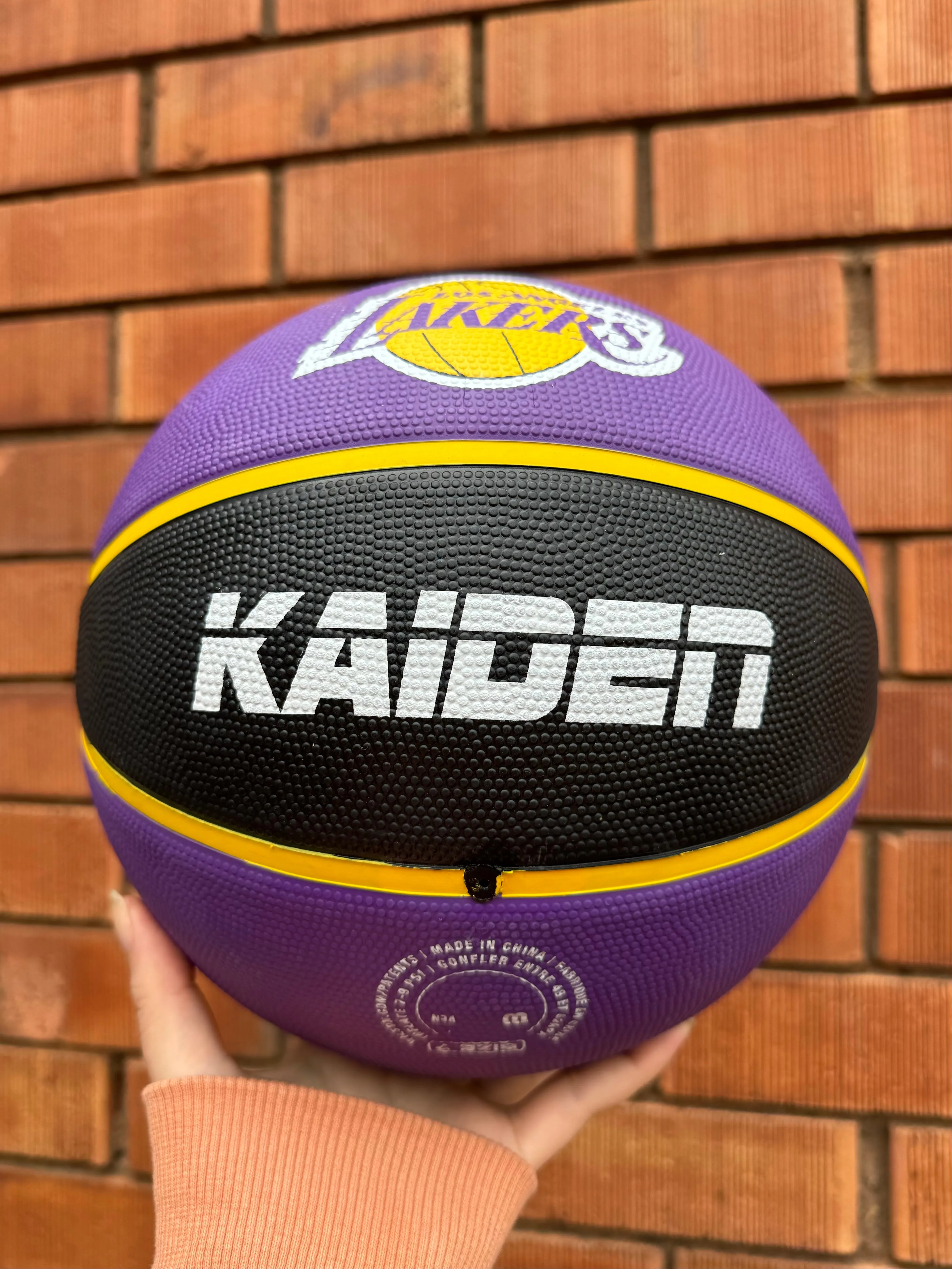 Personalised NBA Official LA Lakers Team Basketball (SIZE 7)