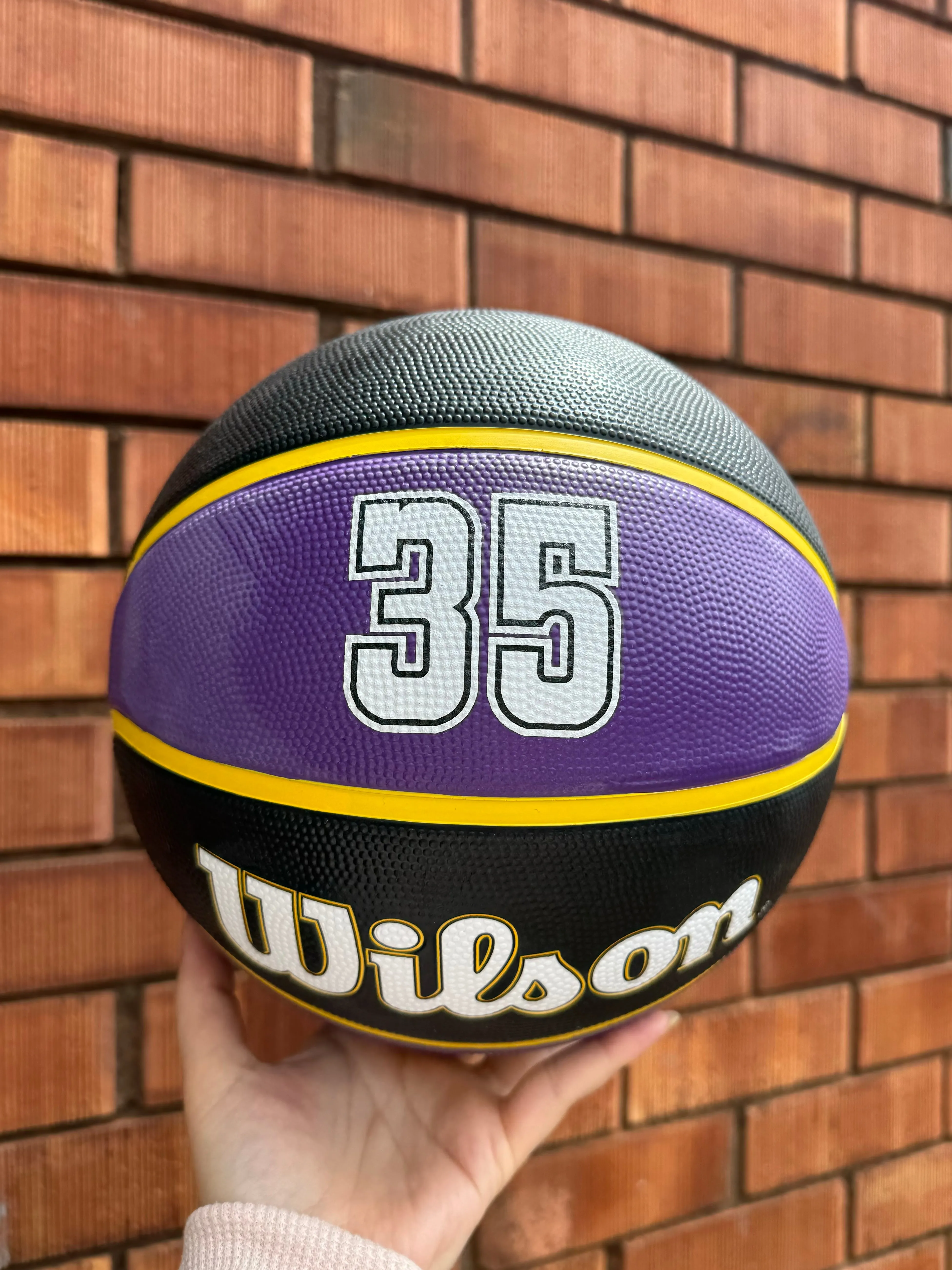 Personalised NBA Official LA Lakers Team Basketball (SIZE 7)
