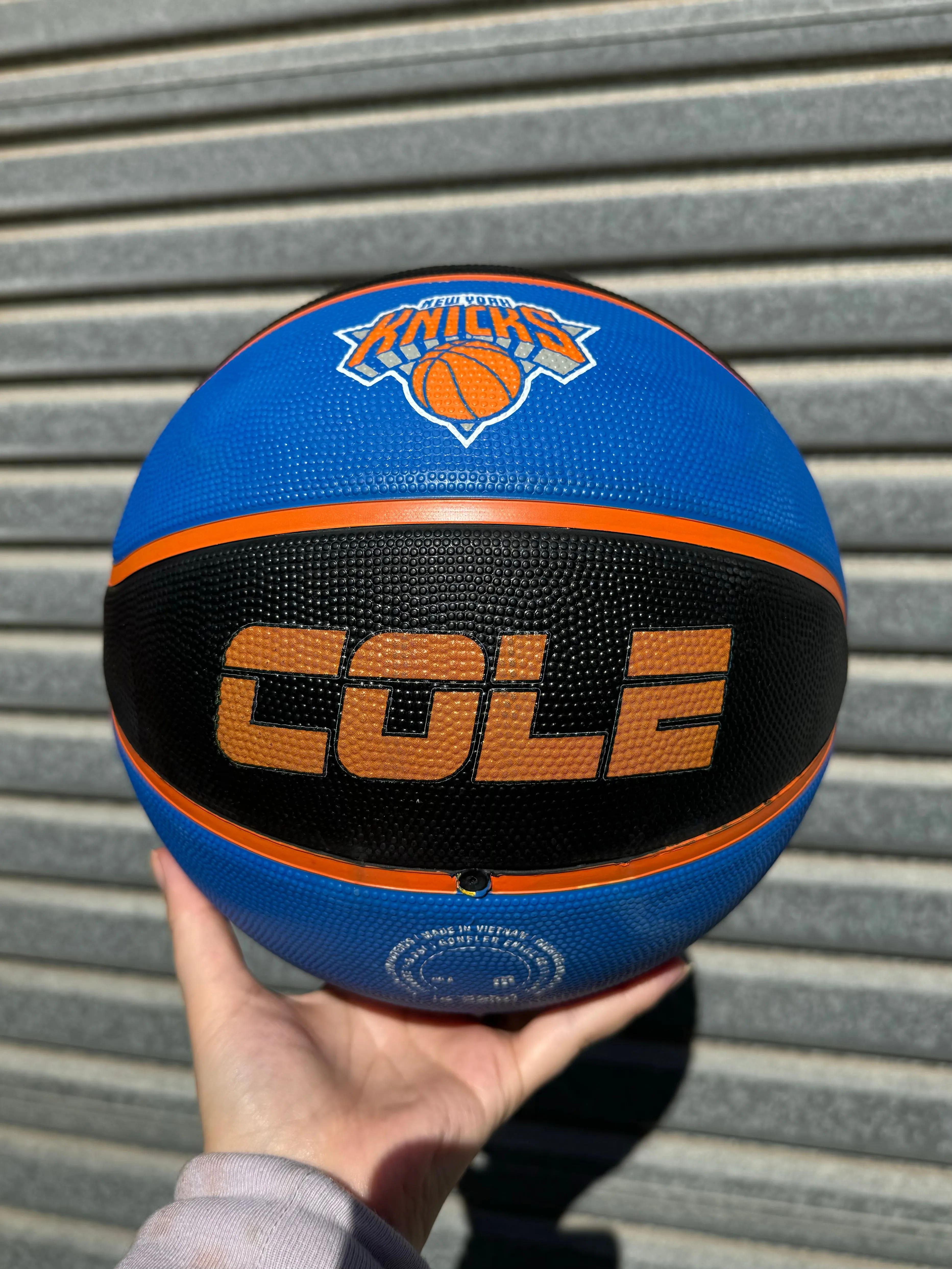 Personalised NBA Official New York Knicks Team Basketball (Size 7)
