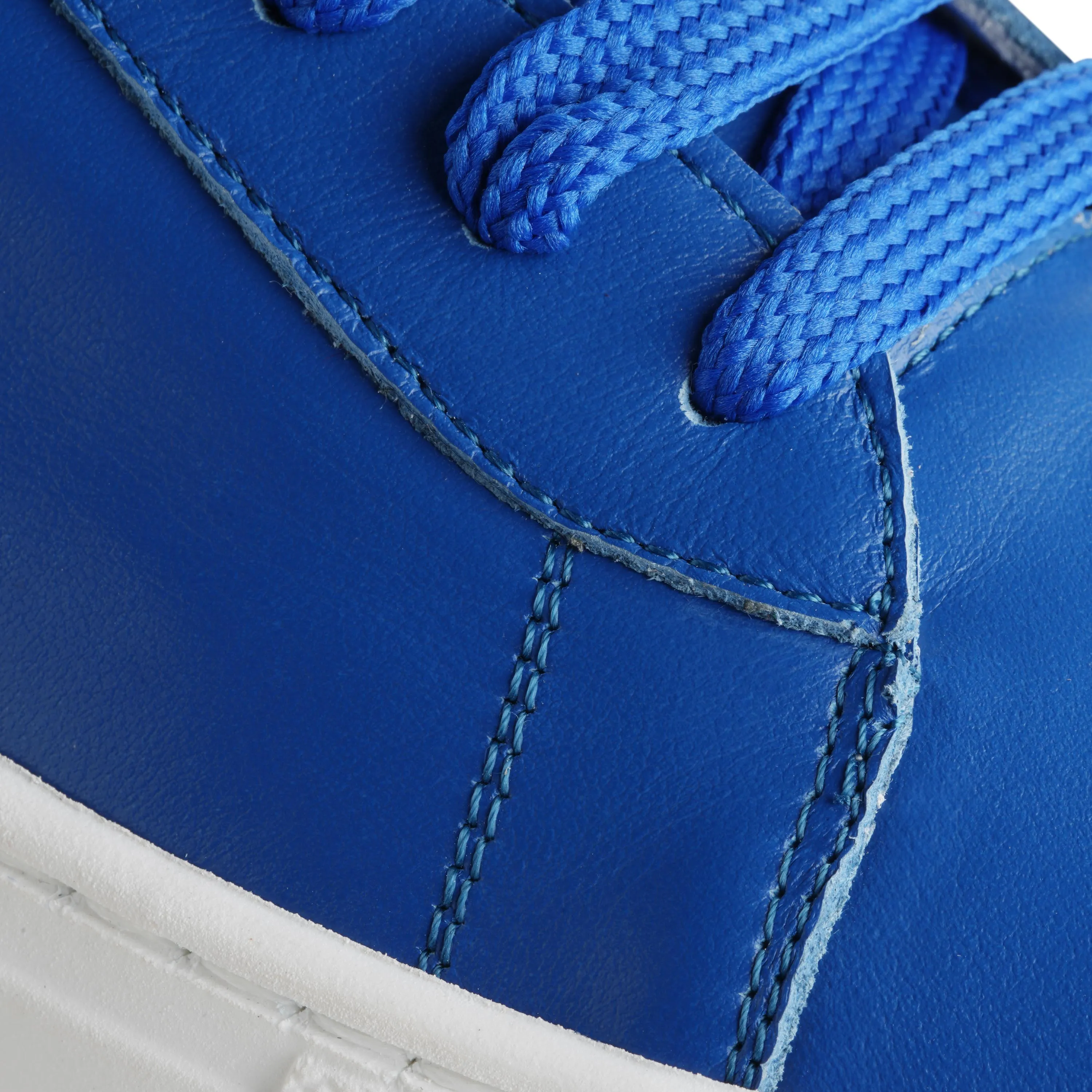 Silvia Sneakers