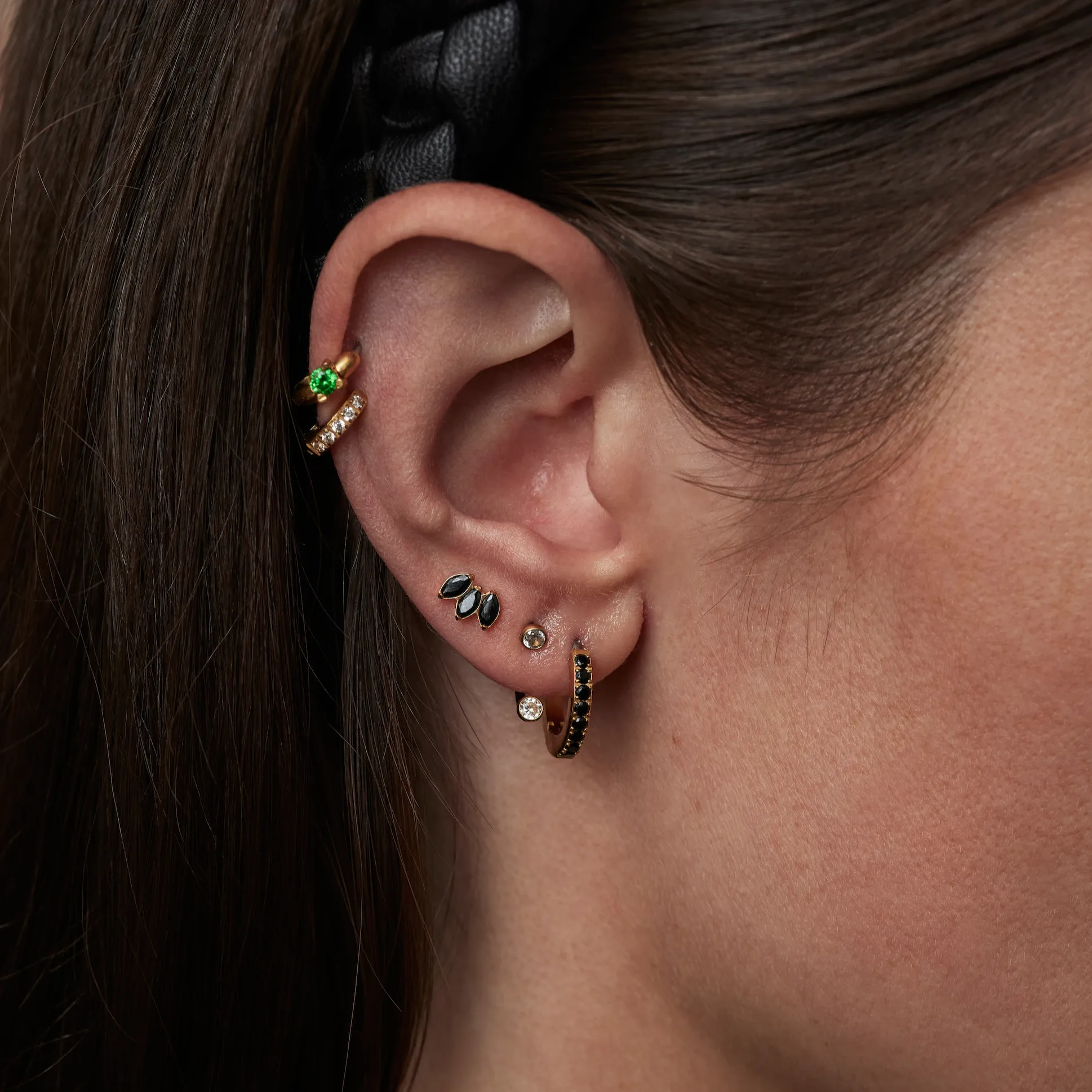 Single Mira Stud Flat Back Stud Earring