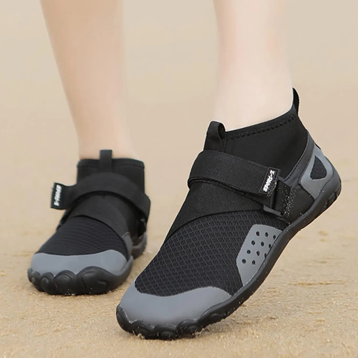 Water Shoes for Adults Quick Dry Barefoot Non Slip Aqua Socks Swim Surf Beach Yoga Boating River Pool Sport Shoes Spring Shoe for Women 2025
