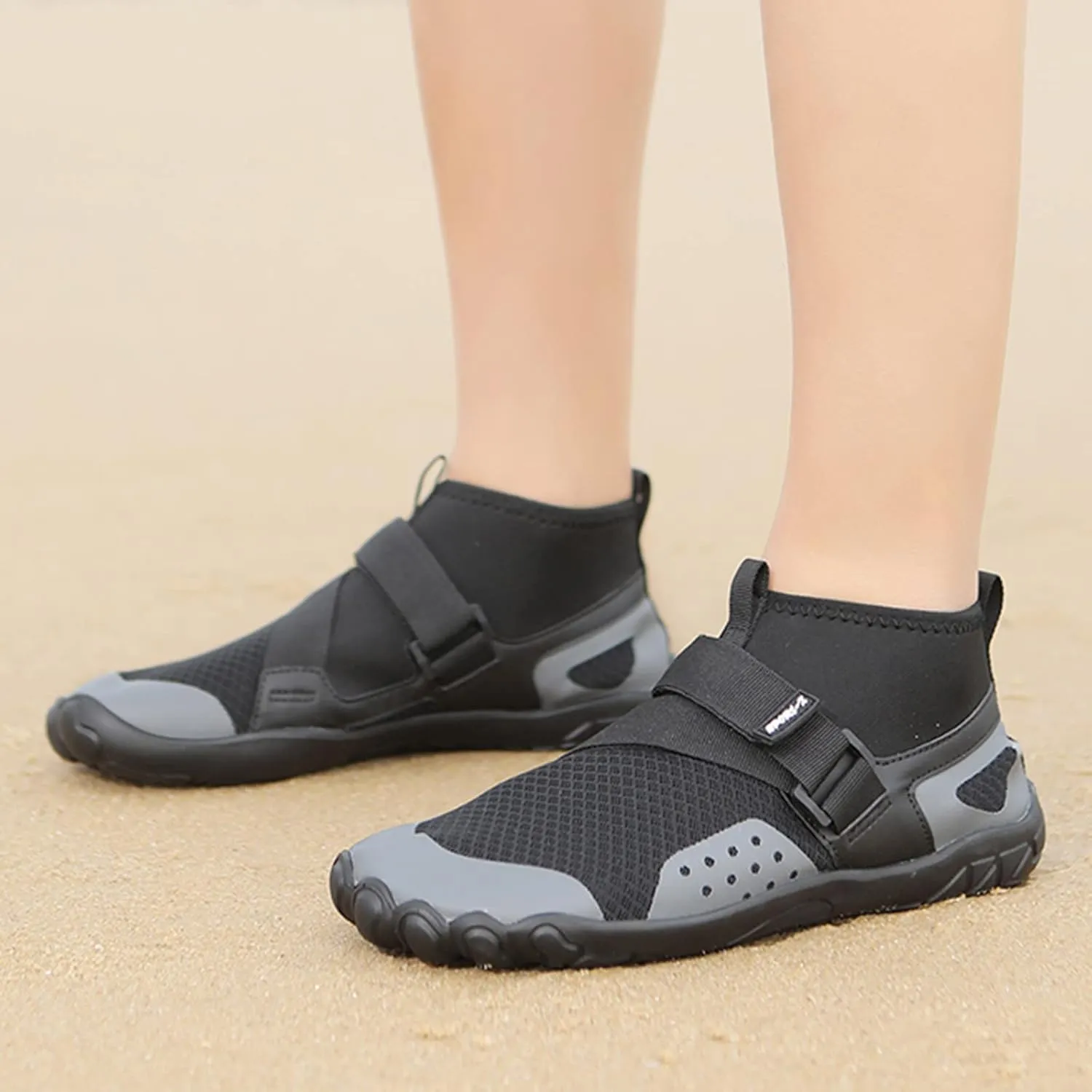 Water Shoes for Adults Quick Dry Barefoot Non Slip Aqua Socks Swim Surf Beach Yoga Boating River Pool Sport Shoes Spring Shoe for Women 2025